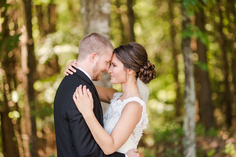 The-crossing-at-Hollar-Mill-Hickory-Boone-Blowing-Rock-NC-wedding-Photographer-NC-Wedding-Photographer-wedding-photos_6869.jpg