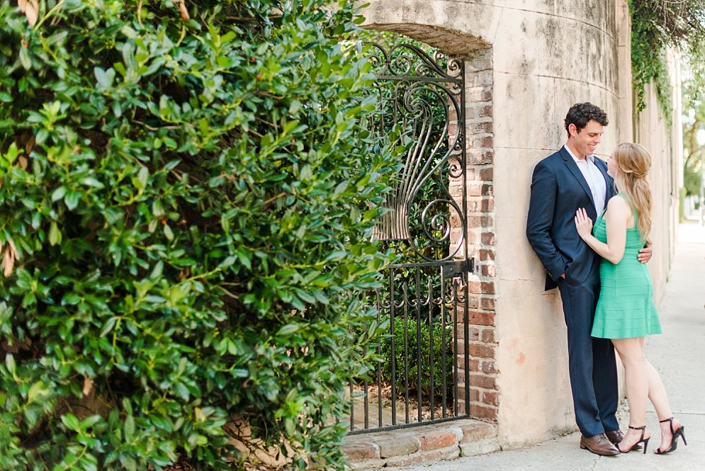 historic downtown rainbow row and battery engagement session Charleston SC wedding photographer_4387.jpg