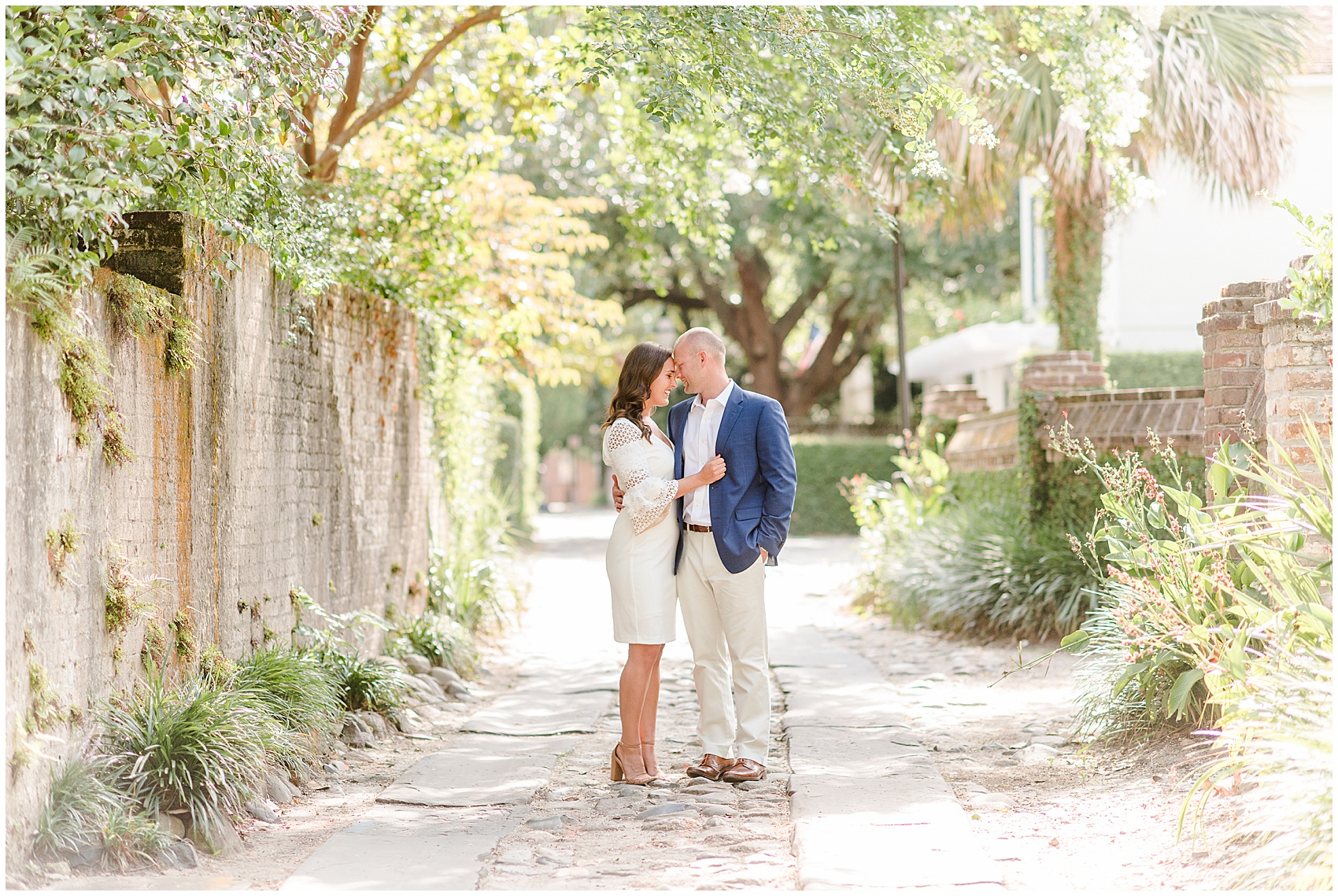 downtown historic charleston rainbow row battery engagement session Charleston SC wedding Photographer_0321.jpg
