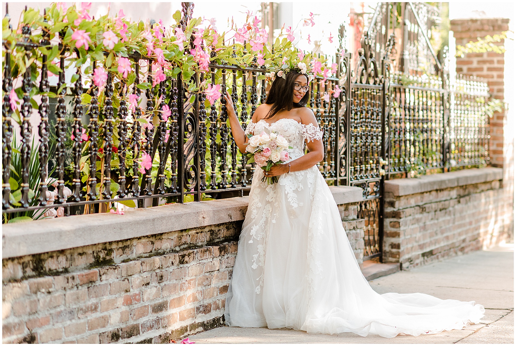 The Parsonage Rainbow Row Battery Bridal portraits Lowcountry Charleston SC wedding Photographer_1079.jpg