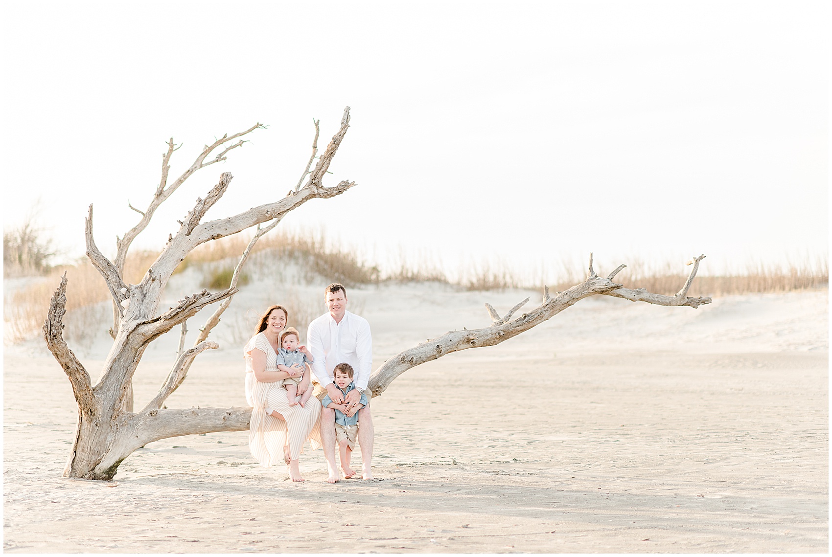 south of broad downtown Charlestion Folly Beach charleston wedding photographer session Lowcountry Charleston SC wedding Photographer_1977.jpg