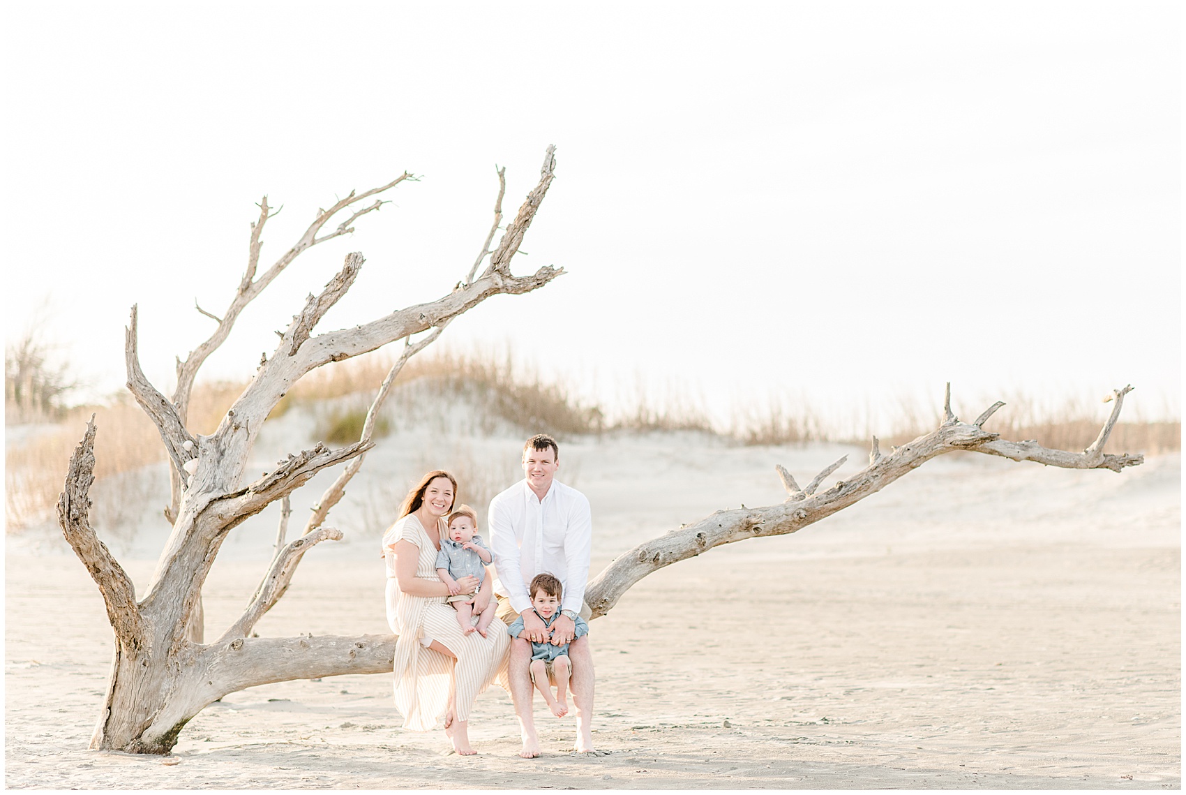 south of broad downtown Charlestion Folly Beach charleston wedding photographer session Lowcountry Charleston SC wedding Photographer_1978.jpg